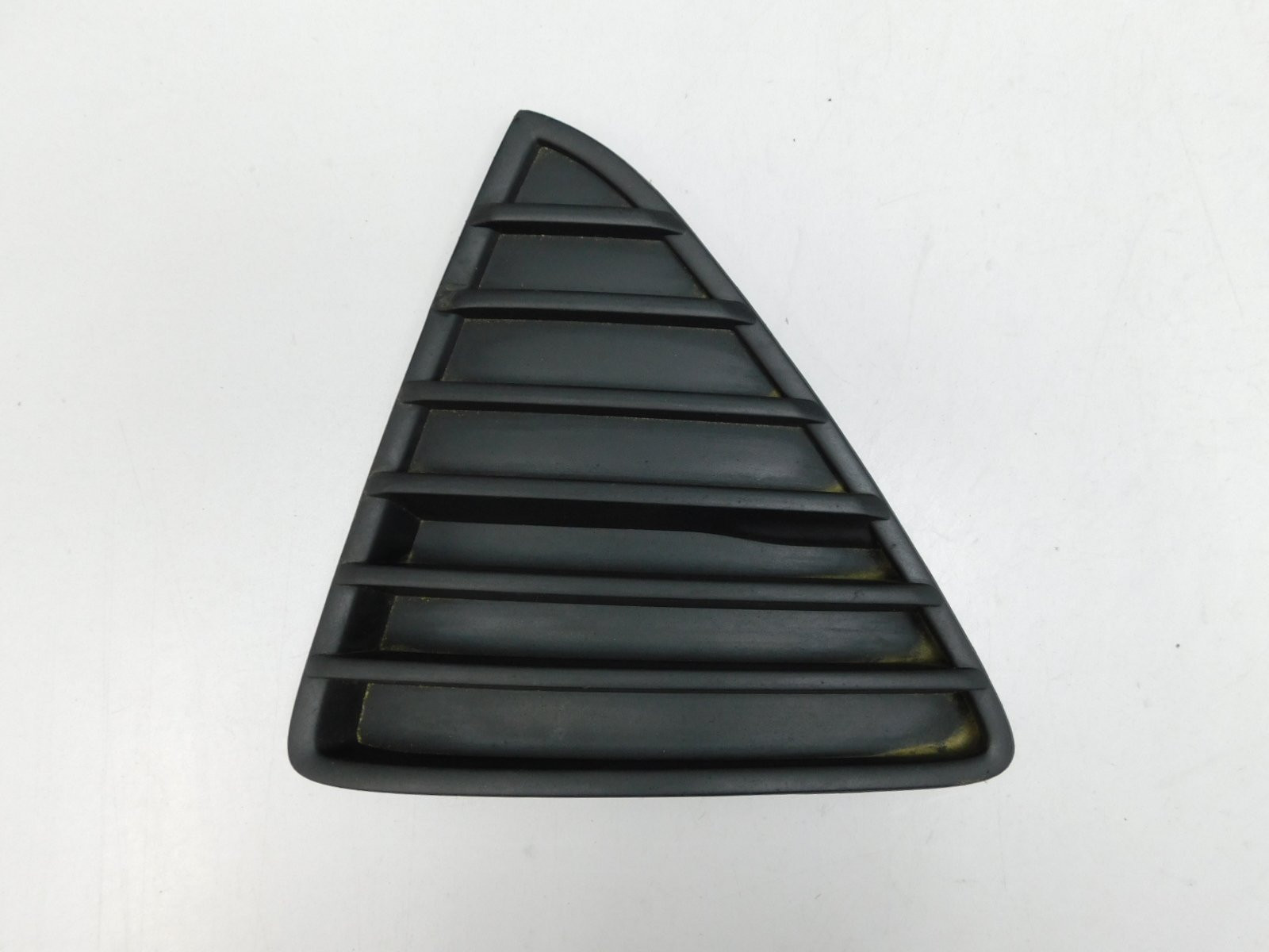 Решетка в бампер левая Ford Focus III 2011>