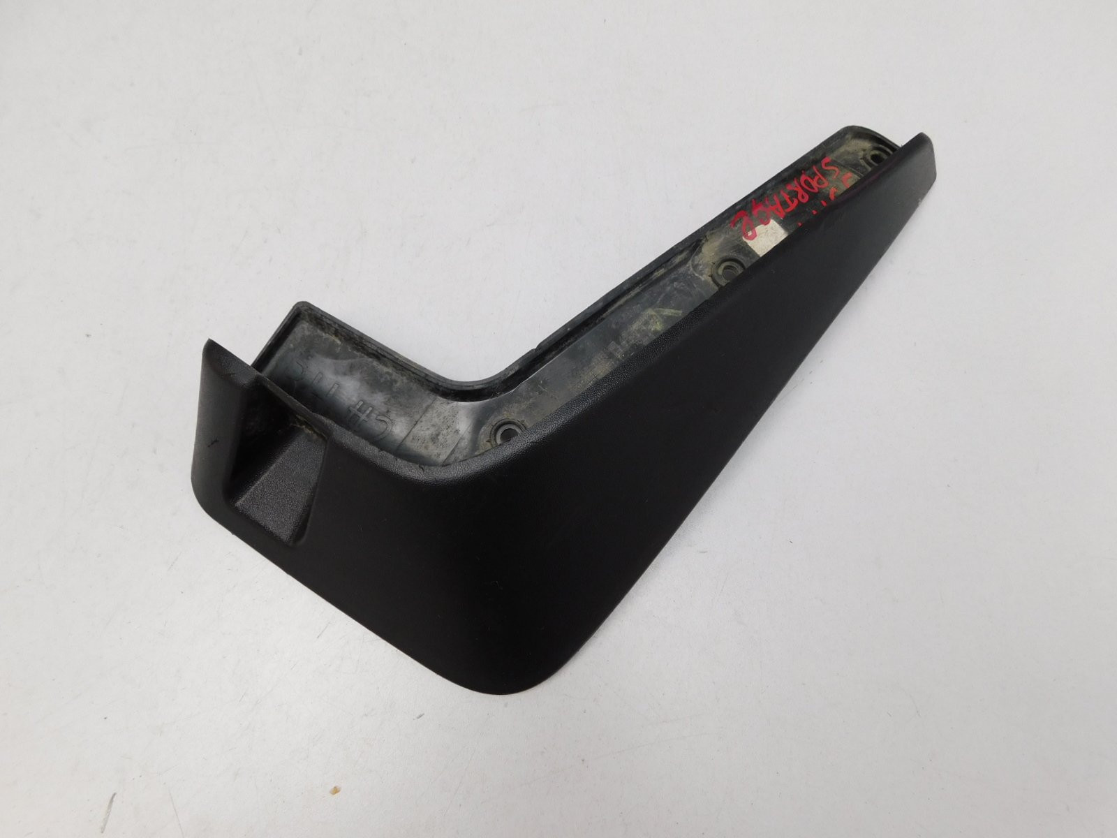 Брызговик задний правый Kia Sportage 2015>