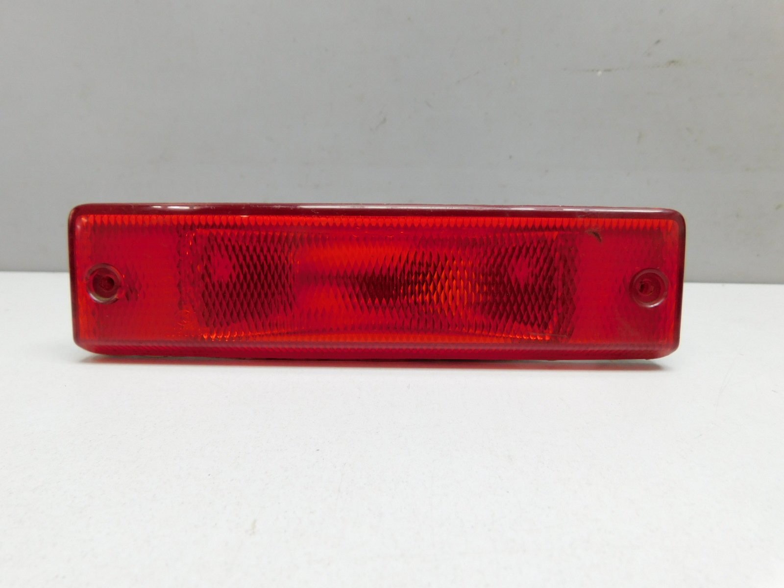 Фонарь задний в бампер Nissan X-Trail (T30) 2001-2006