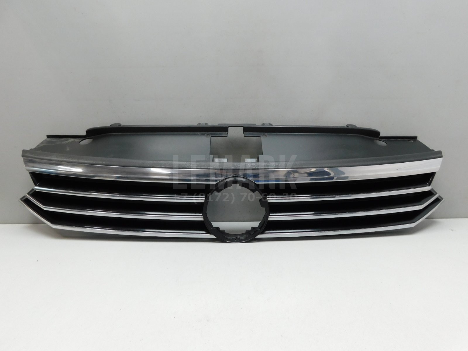 Решетка радиатора Volkswagen Passat B8 2015> 3G0853653
