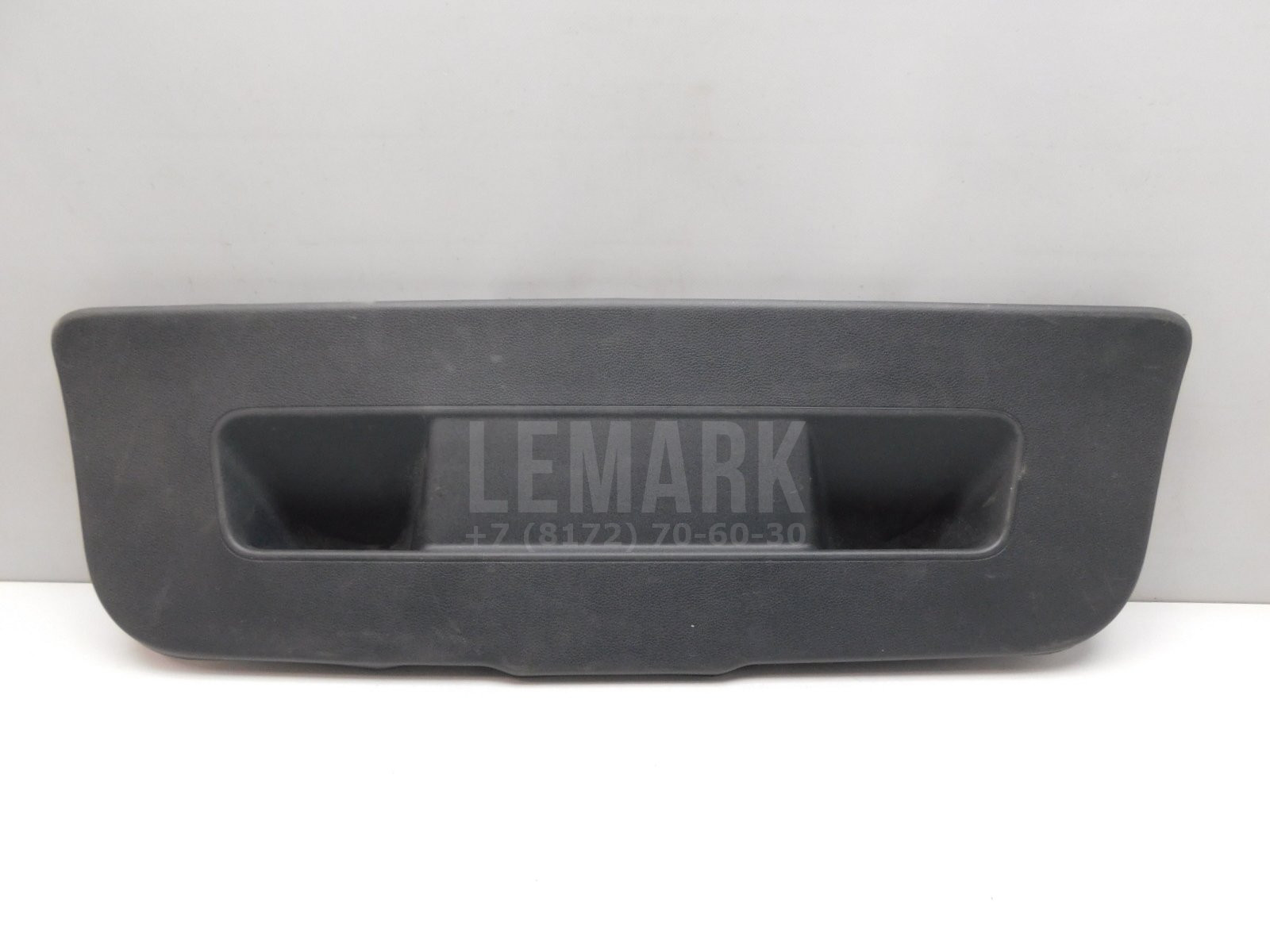 Обшивка крышки багажника Volkswagen Polo Sedan 2011-2020 6RU867605