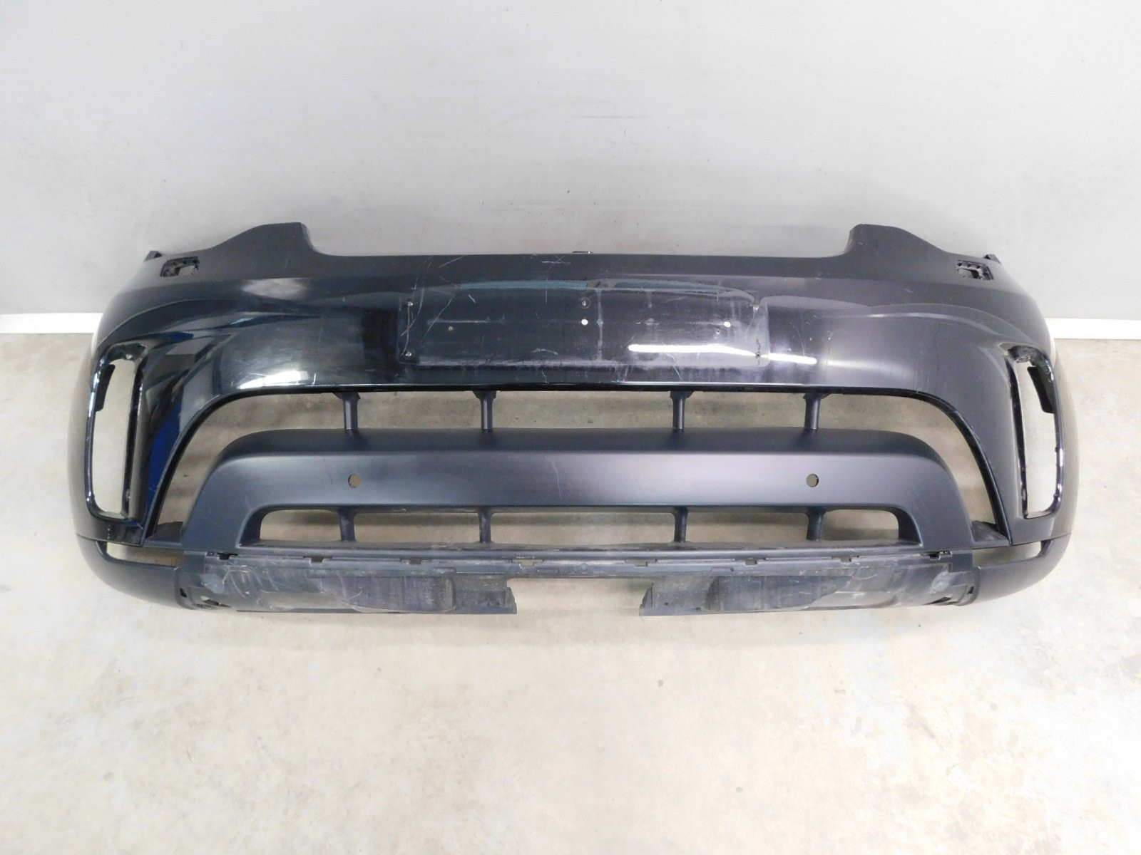 Бампер передний Land Rover Discovery V 2017>