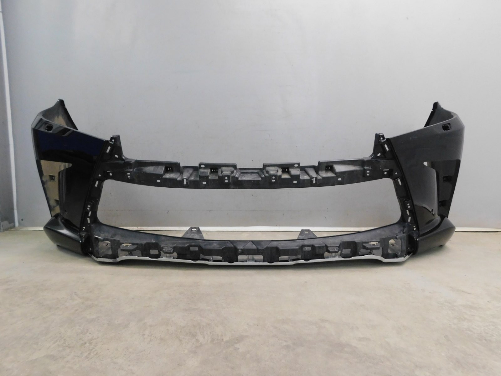 Бампер передний Lexus LX 570 (URJ200) 2007>