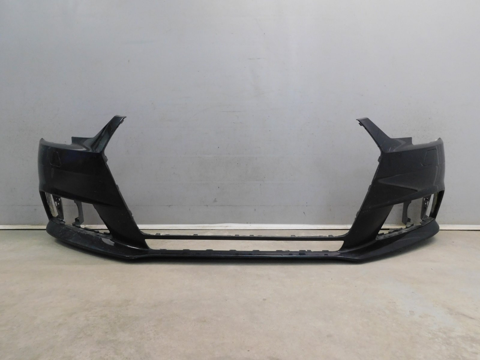 Бампер передний Audi A4 [B9] 2015>