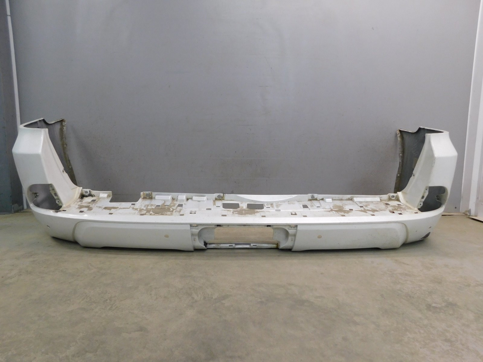 Бампер задний Lexus LX 570 (URJ200) 2007>