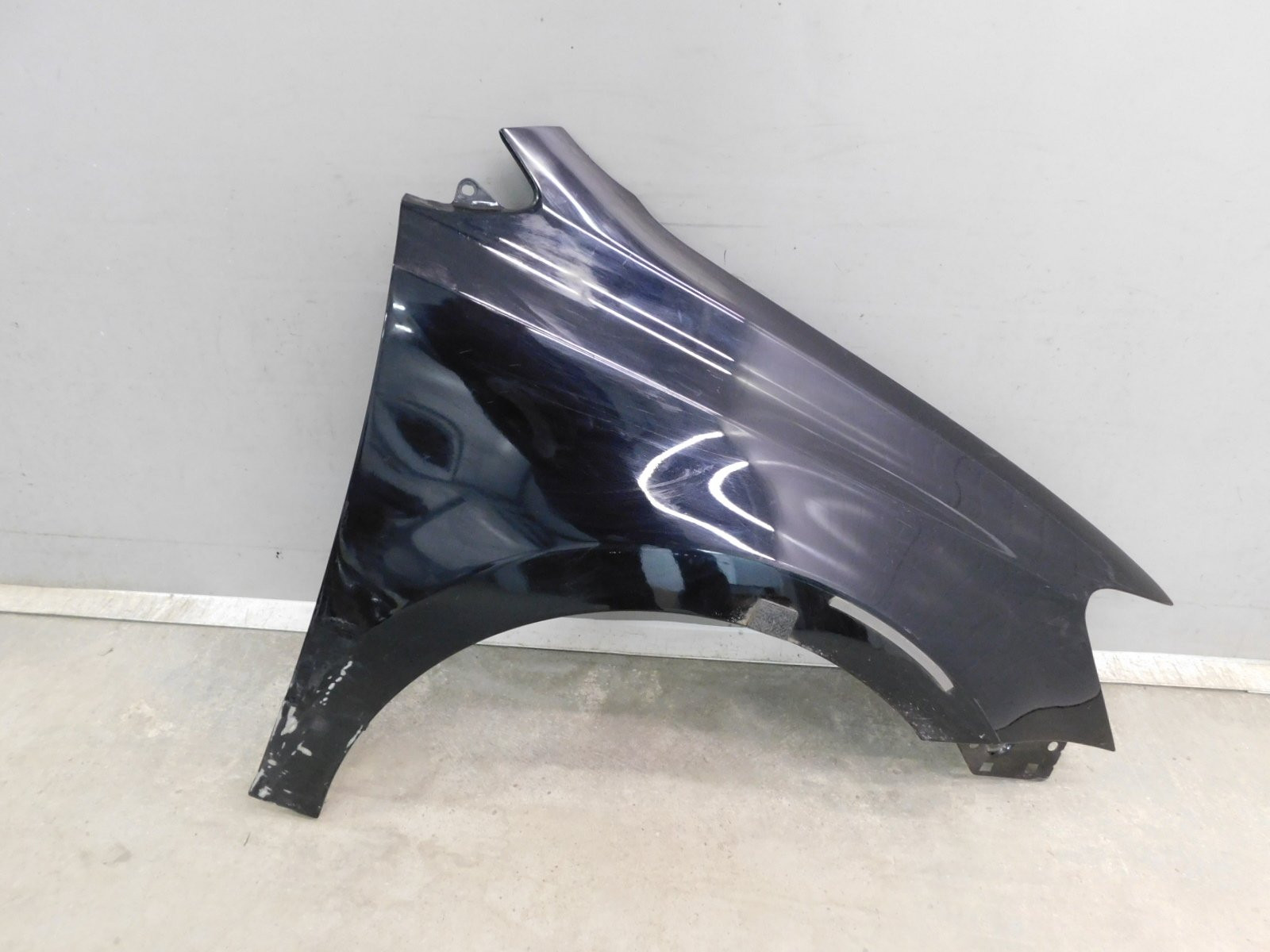 Крыло переднее правое Volkswagen Polo V  2009>