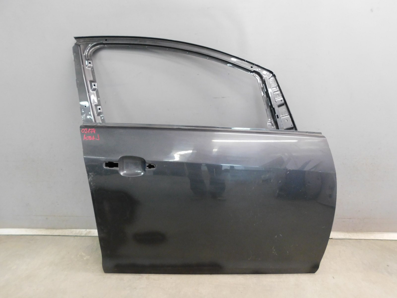 Дверь передняя правая Opel Astra J 2010>