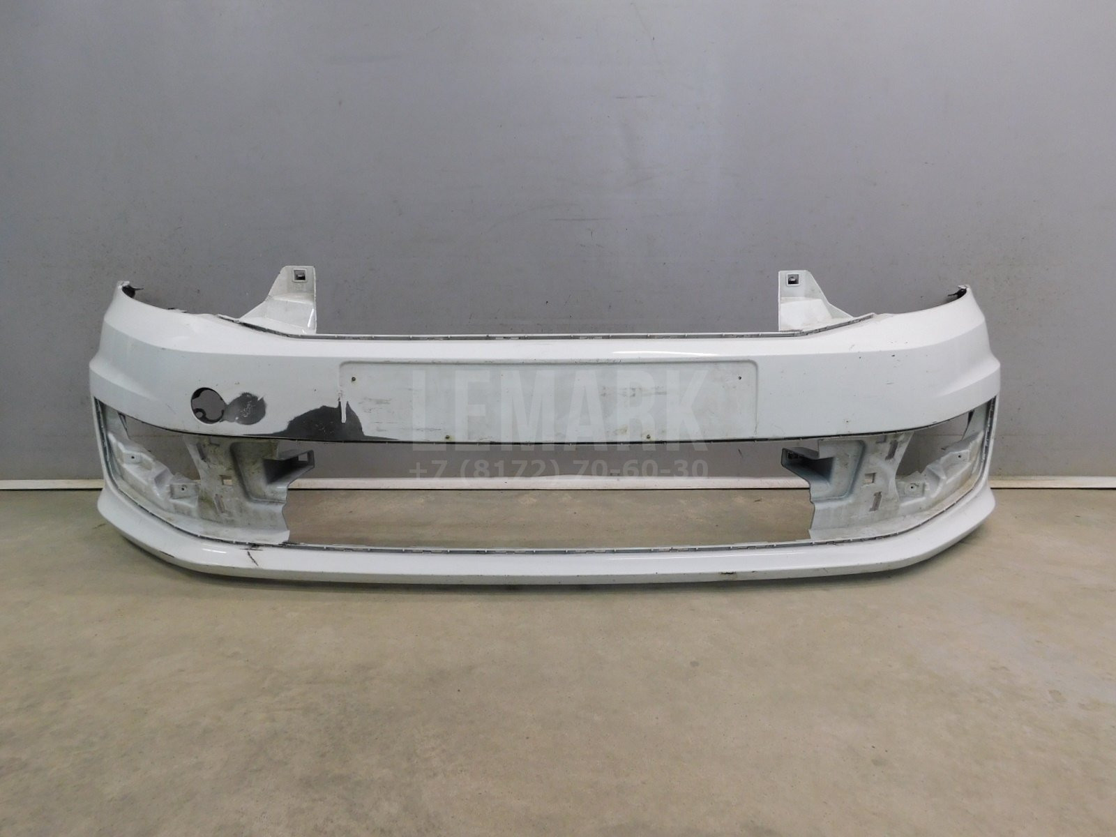 Бампер передний Volkswagen Polo Sedan 2011-2020 6RU807221A