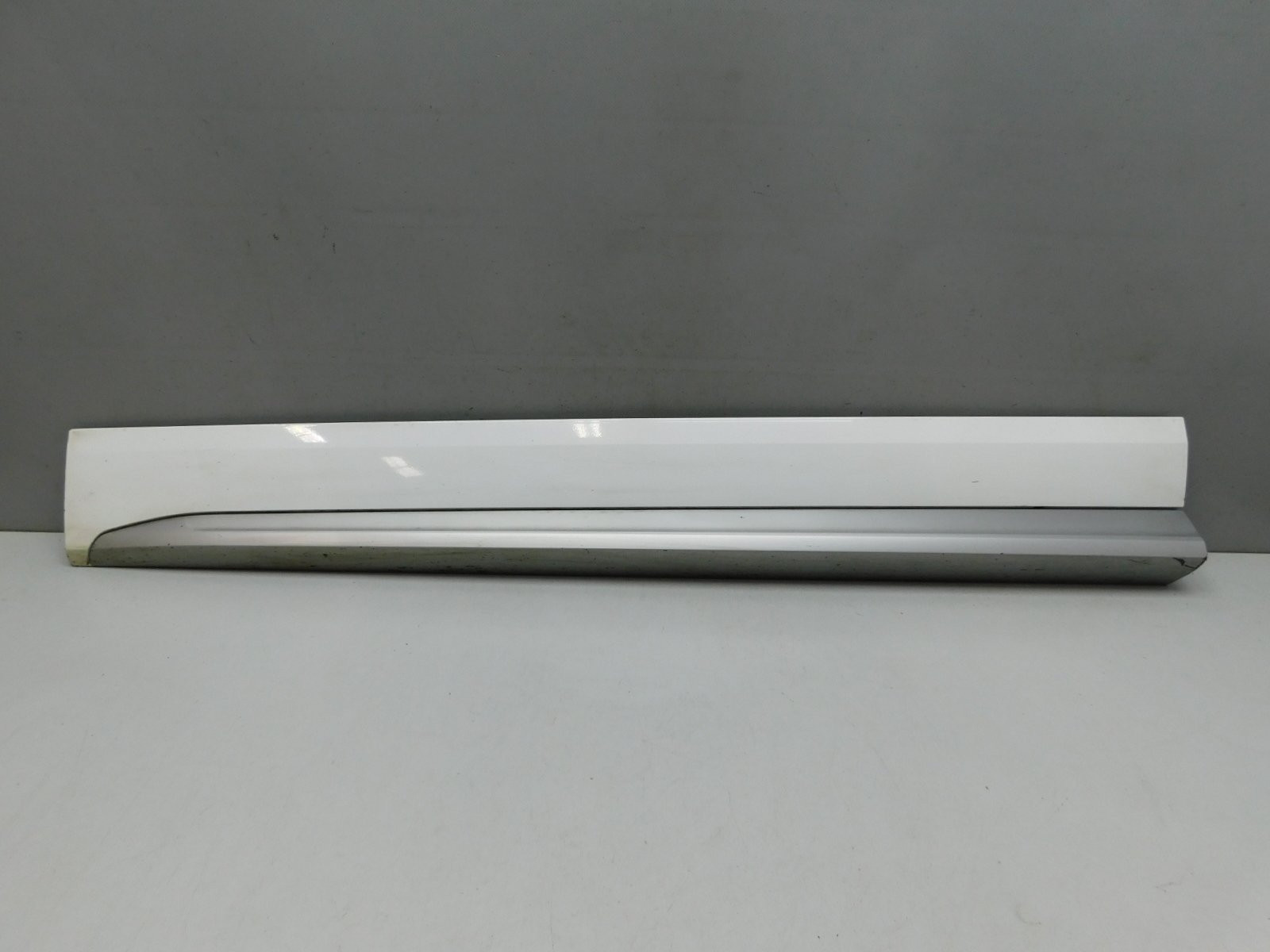 Накладка двери передней левой Audi Q5 2017>