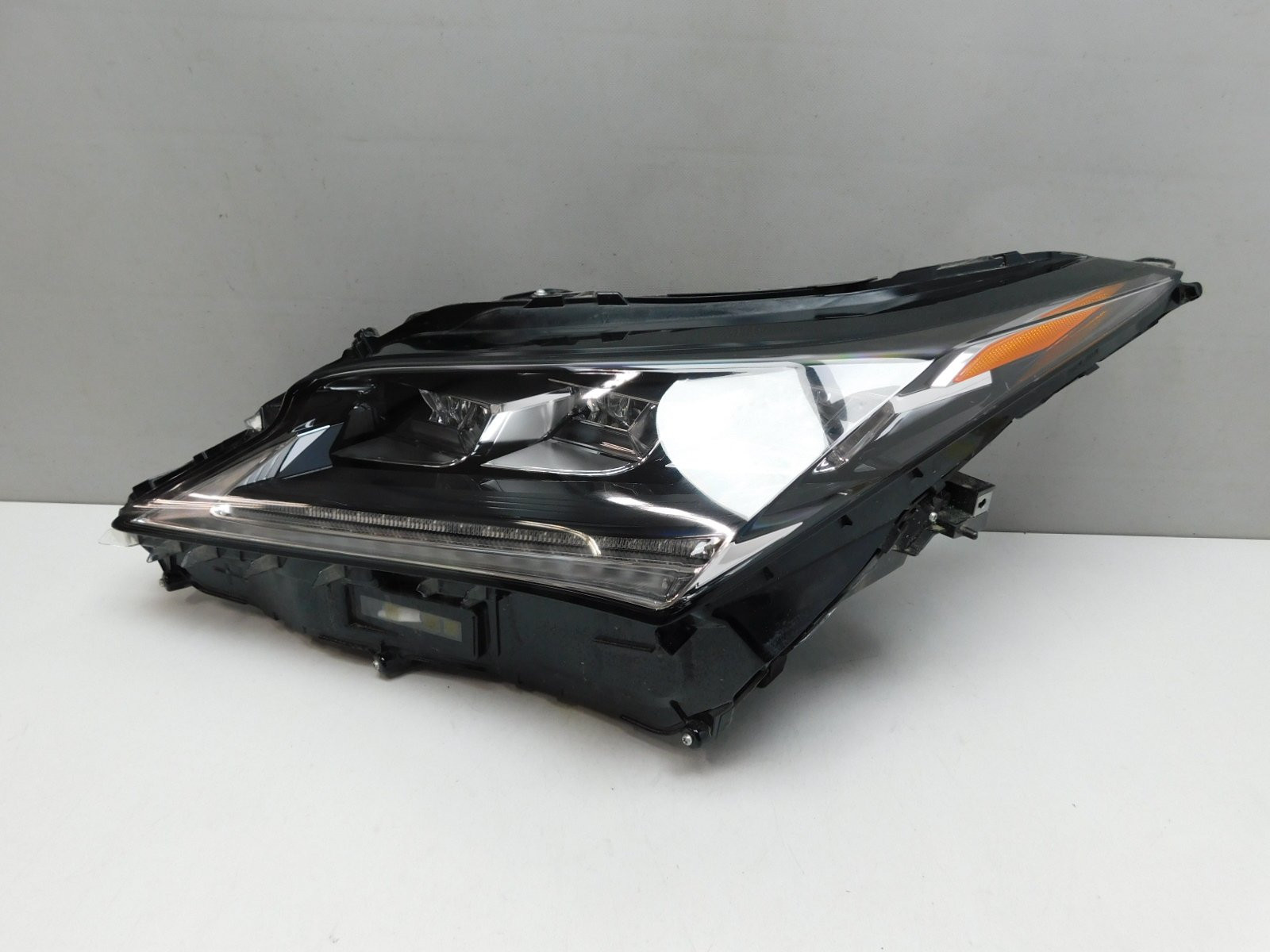 Фара левая Lexus RX IV 2015>