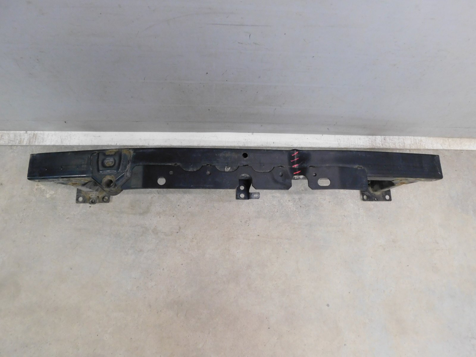 Усилитель переднего бампера Nissan X-Trail (T31) 2007-2014