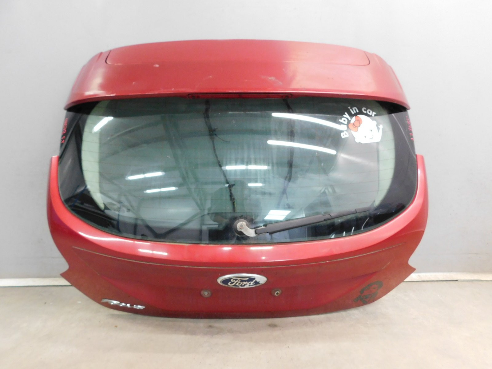 Дверь багажника Ford Focus III 2011>