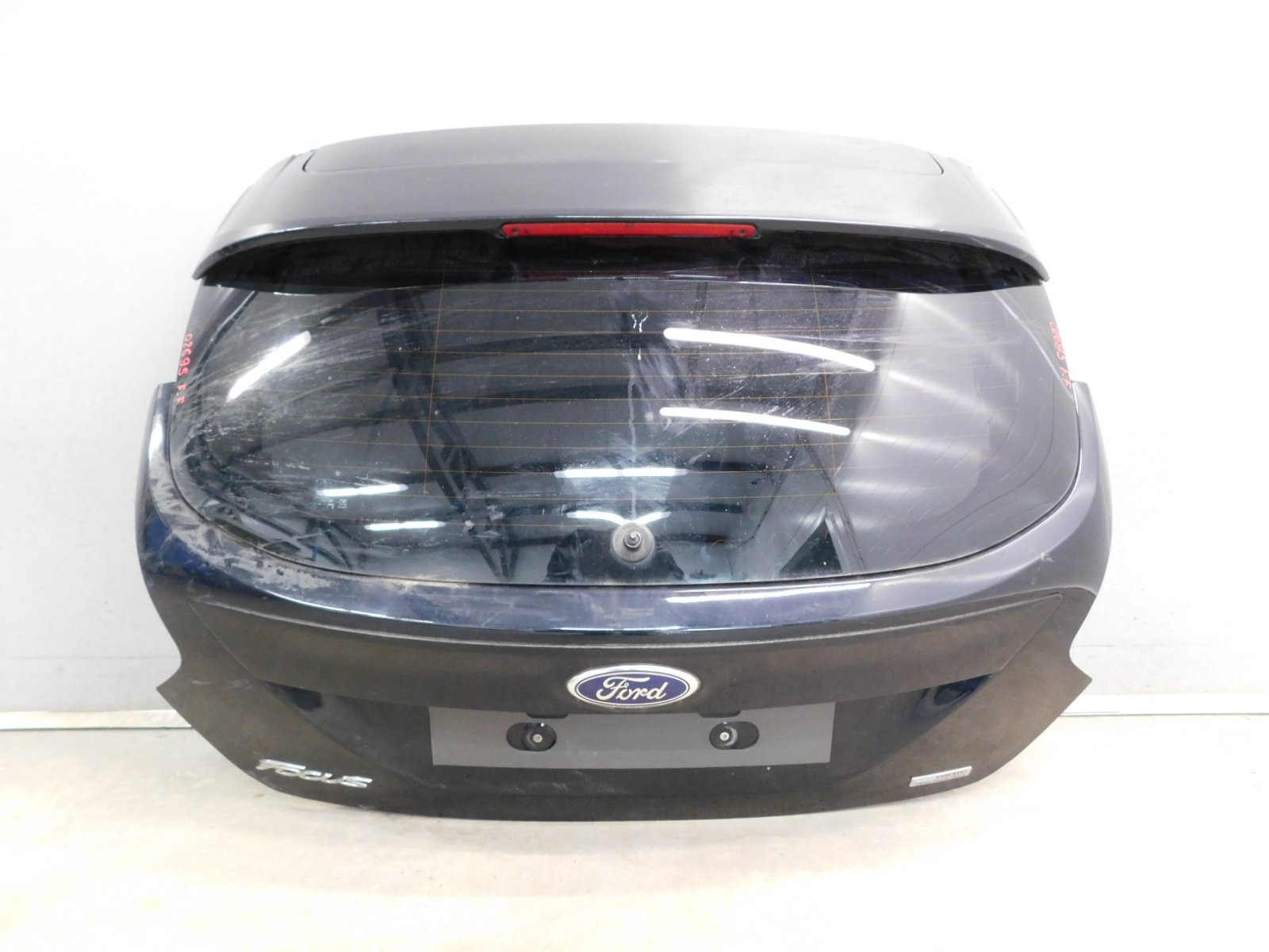 Дверь багажника Ford Focus III 2011>