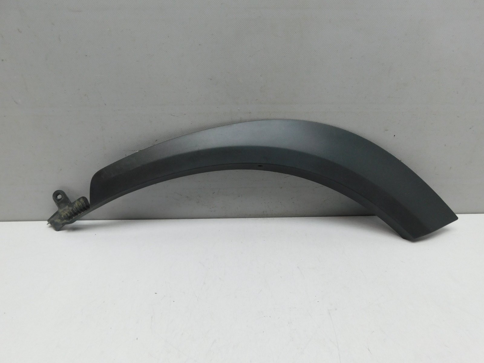 Накладка двери задней левой Lexus NX 200 2014>