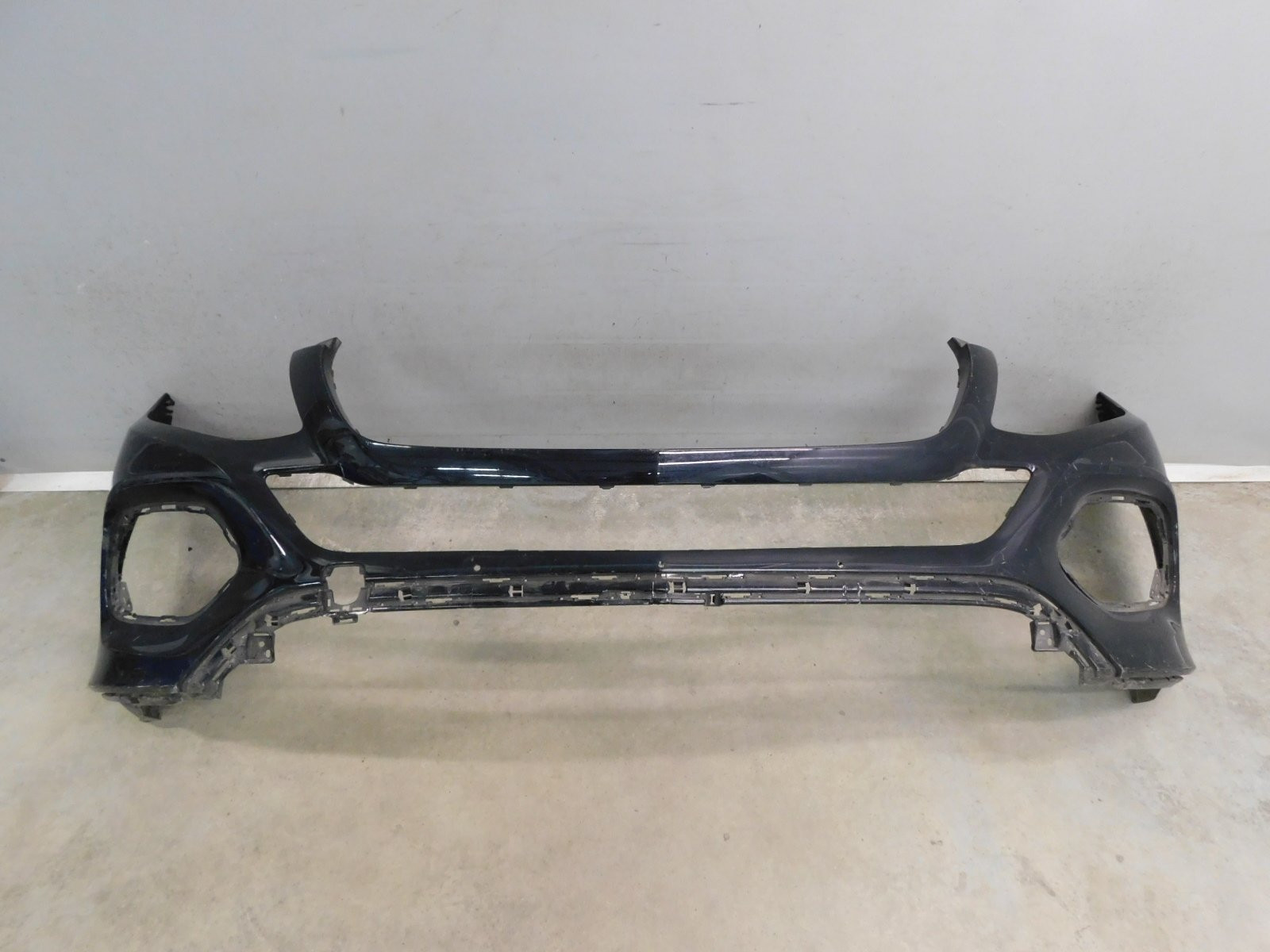 Бампер передний Mercedes-Benz M-Klasse (ML/GLE) W166 2011>