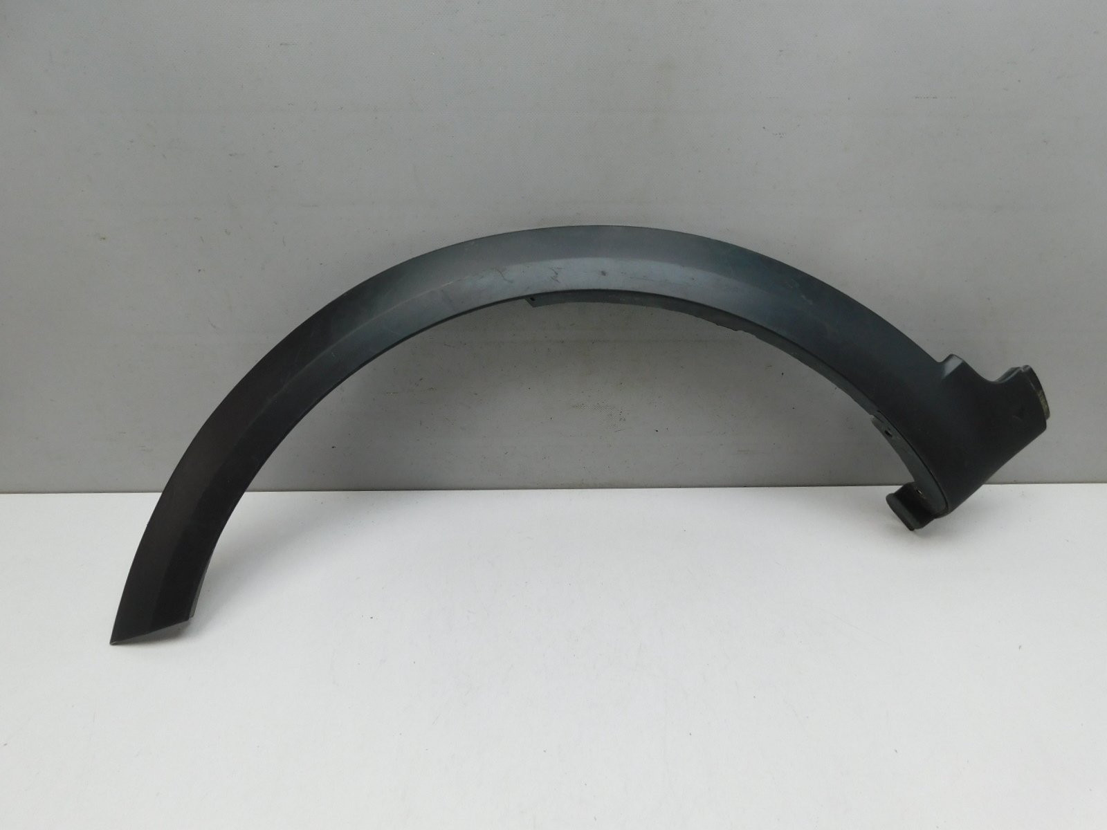 Накладка крыла переднего левого VAZ Vesta 2015>