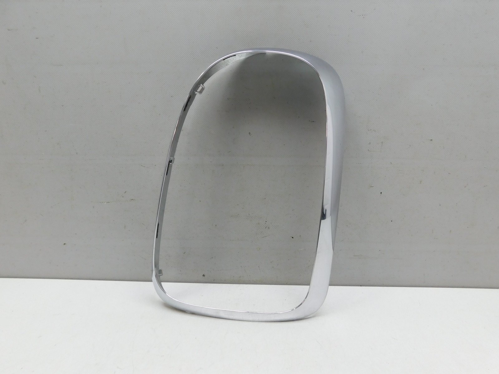 Накладка Mini Countryman F60 2016>