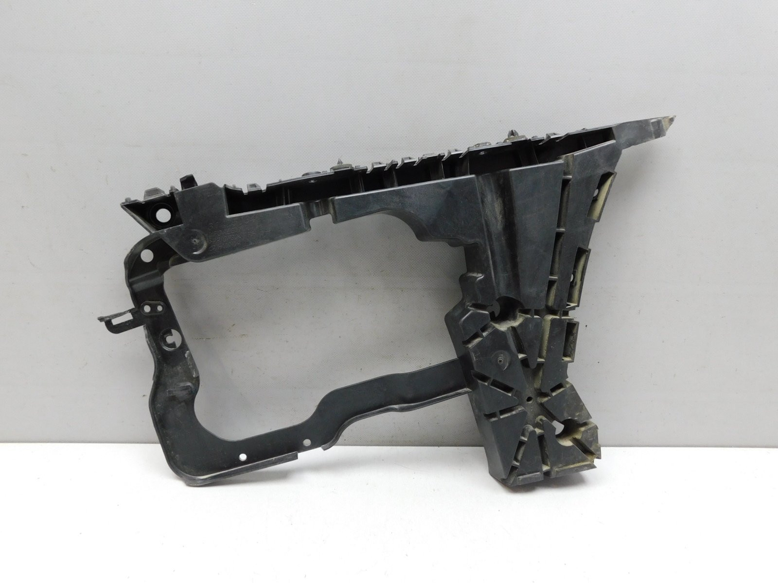 Кронштейн заднего бампера Volvo S90 2016>