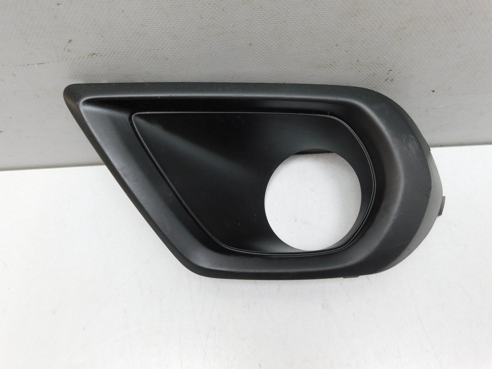 Решетка в бампер левая Subaru Forester (S13) 2012>