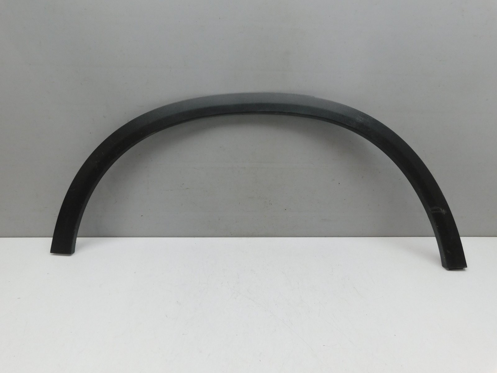 Накладка крыла заднего  правого Mercedes-Benz GLC-Class X253 2015>