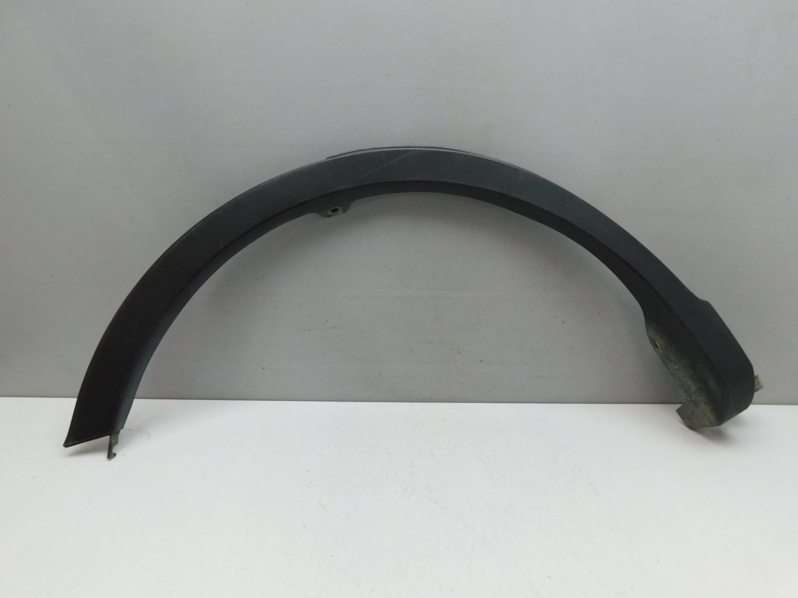 Накладка крыла заднего  правого Toyota RAV 4 2013-2019