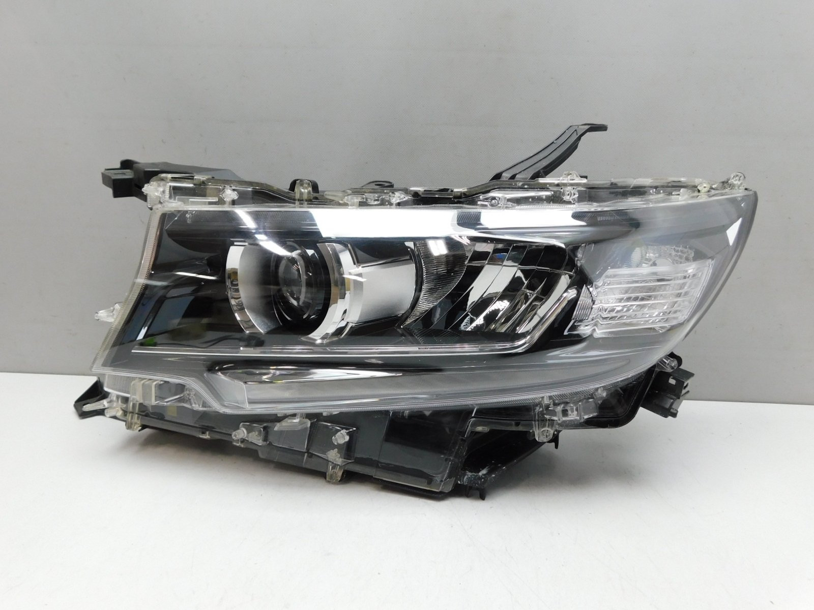 Фара левая Toyota Land Cruiser (150)/Prado 2009>