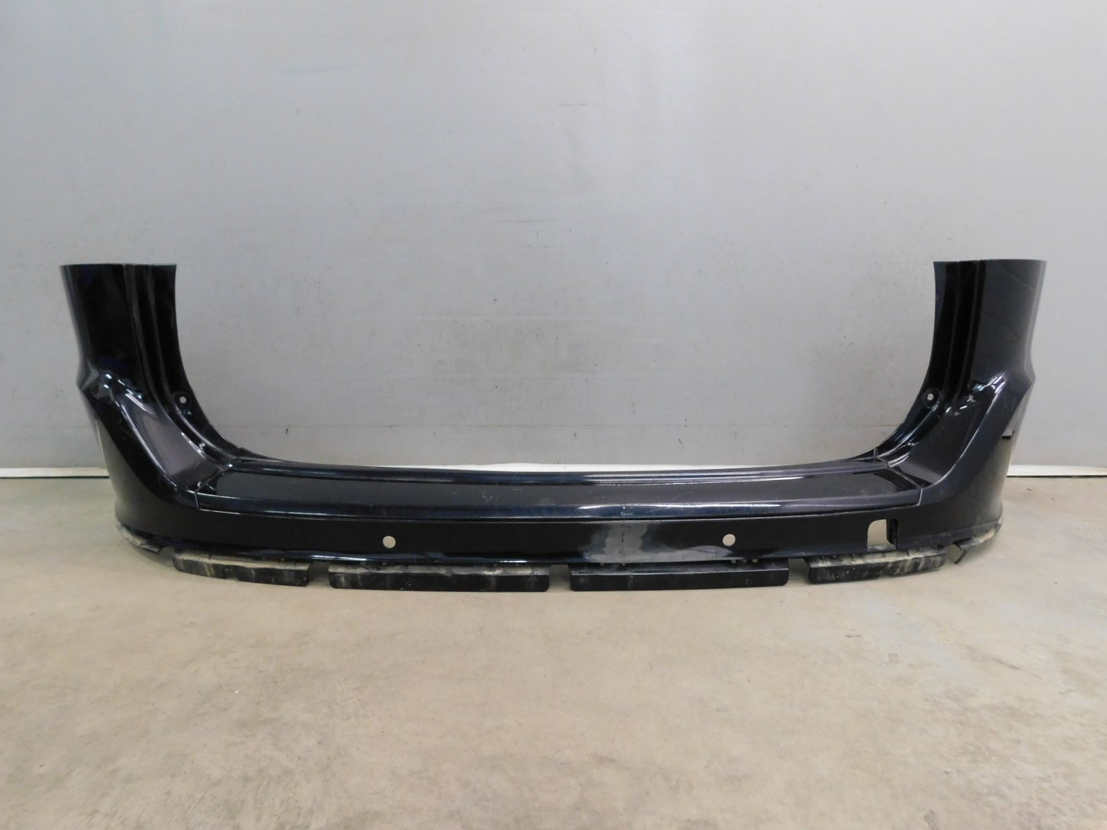 Бампер задний Volvo XC60 2008-2017