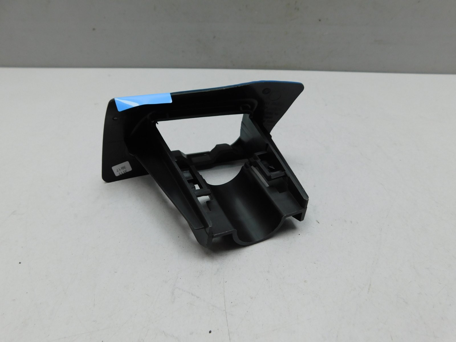 Кронштейн форсунки омывателя фар BMW 7-серия G11/G12 2014>