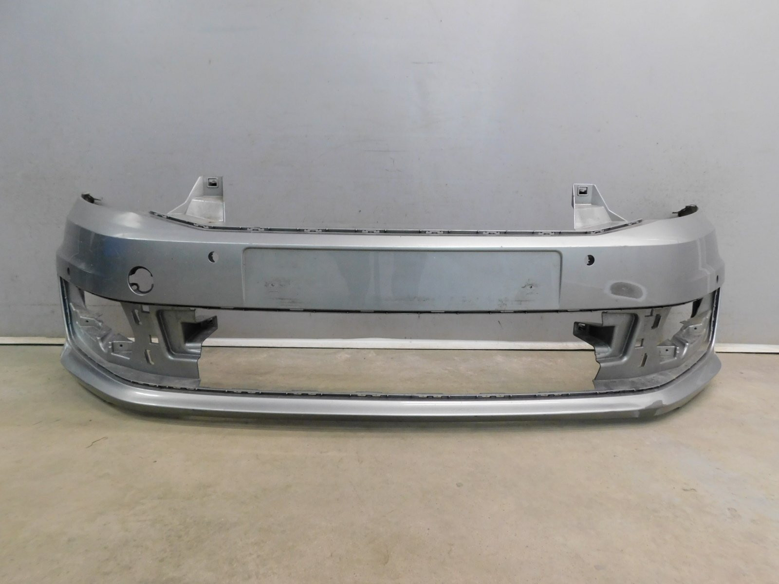 Бампер передний Volkswagen Polo Sedan 2011-2020