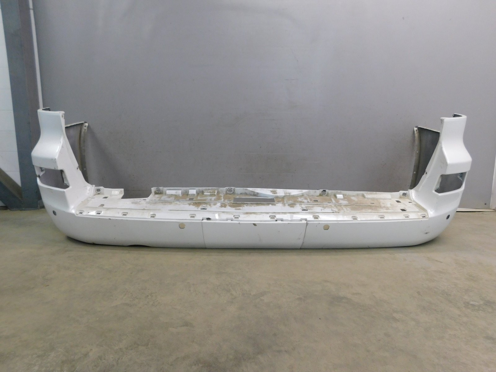 Бампер задний Lexus LX 570 (URJ200) 2007>