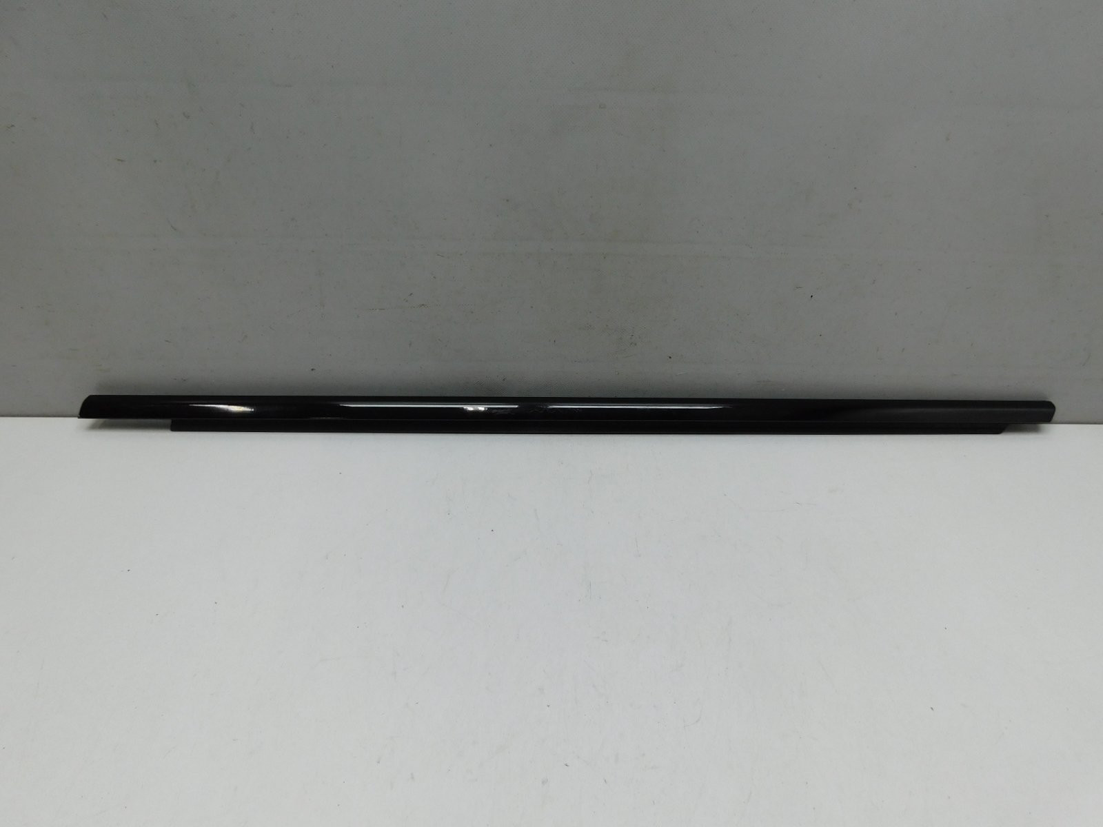 Накладка стекла заднего левого BMW 3-серия G20 2018>