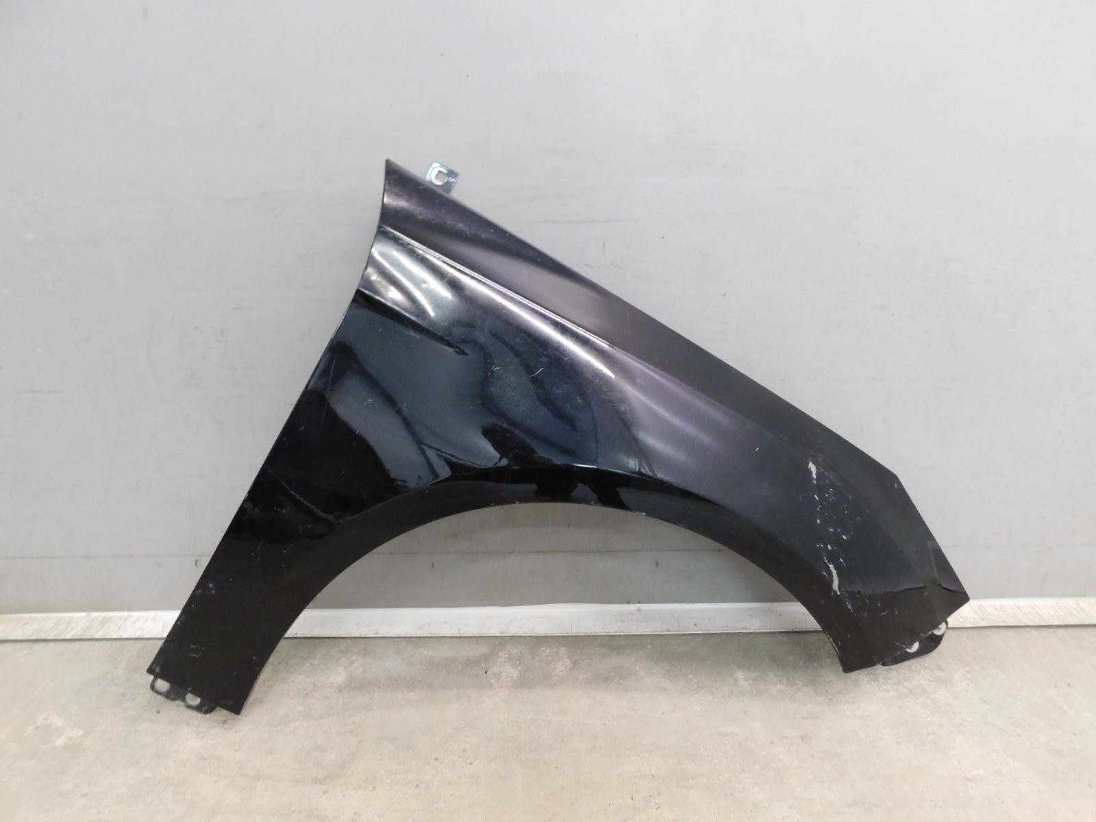 Крыло переднее правое Ford Focus III 2011>