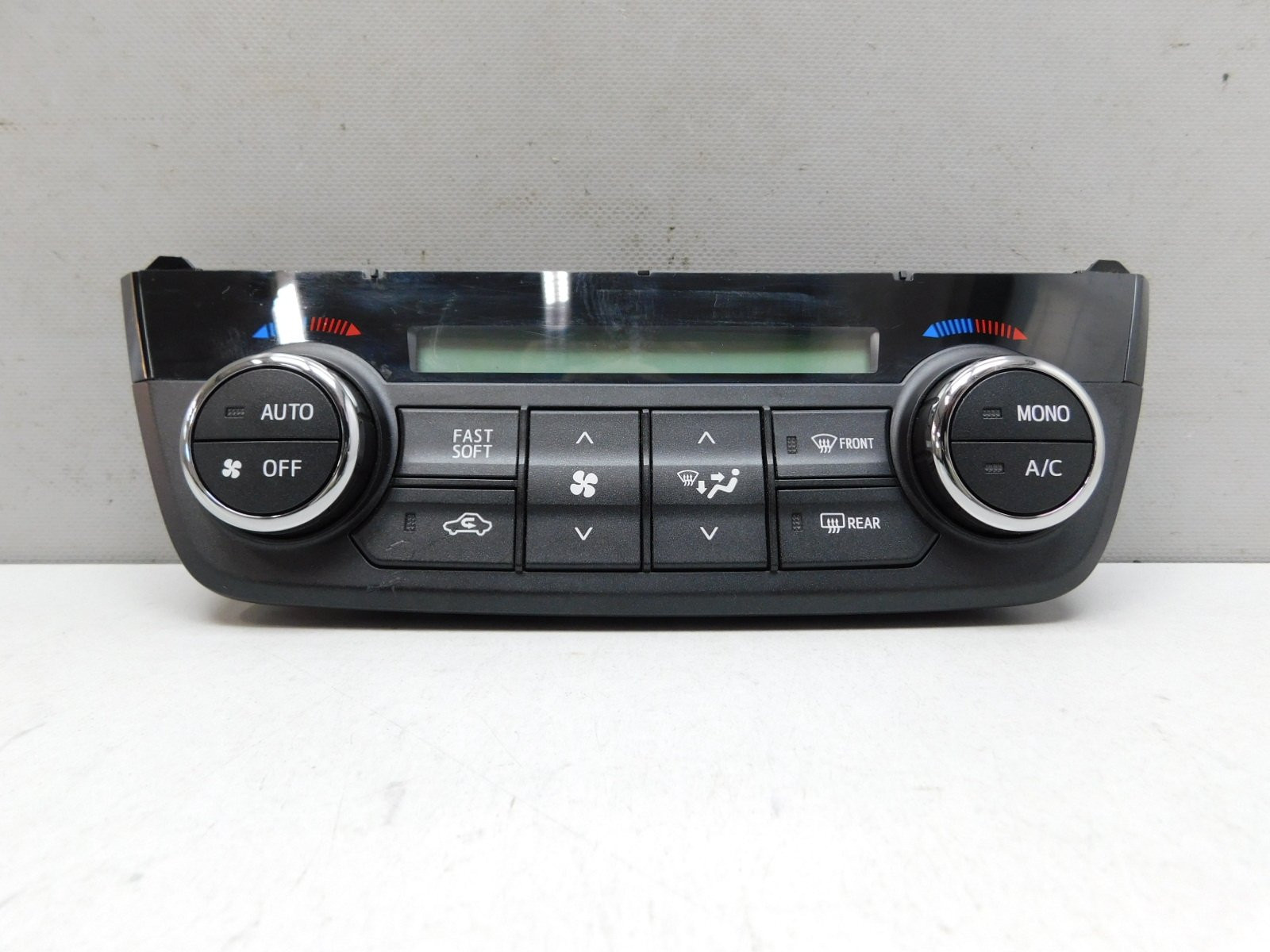 Блок управления климатической ус Toyota RAV 4 2013-2019