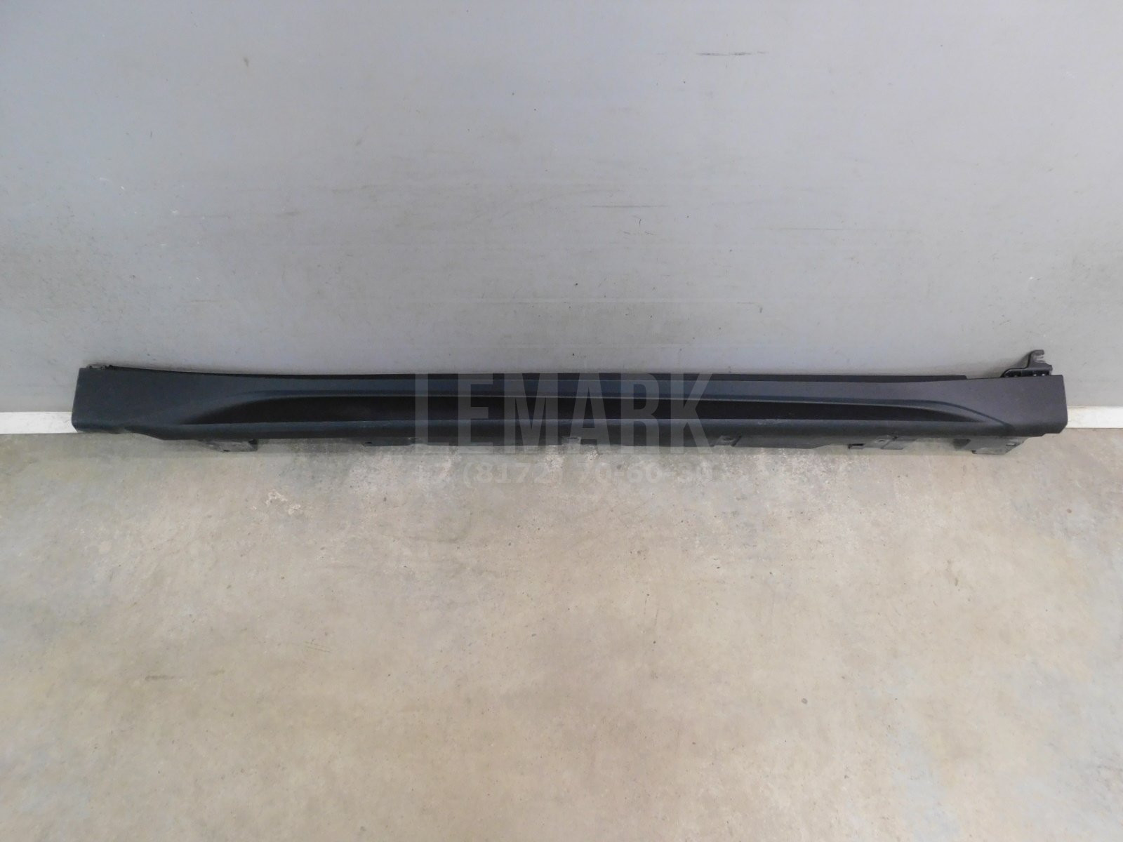 Накладка на порог BMW X1 F48 2015> 51777332328