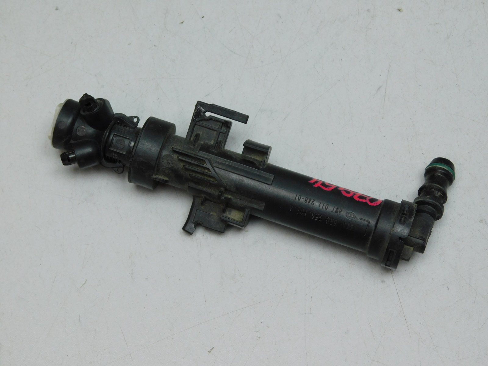 Омыватель фары Audi Q5 2008-2017