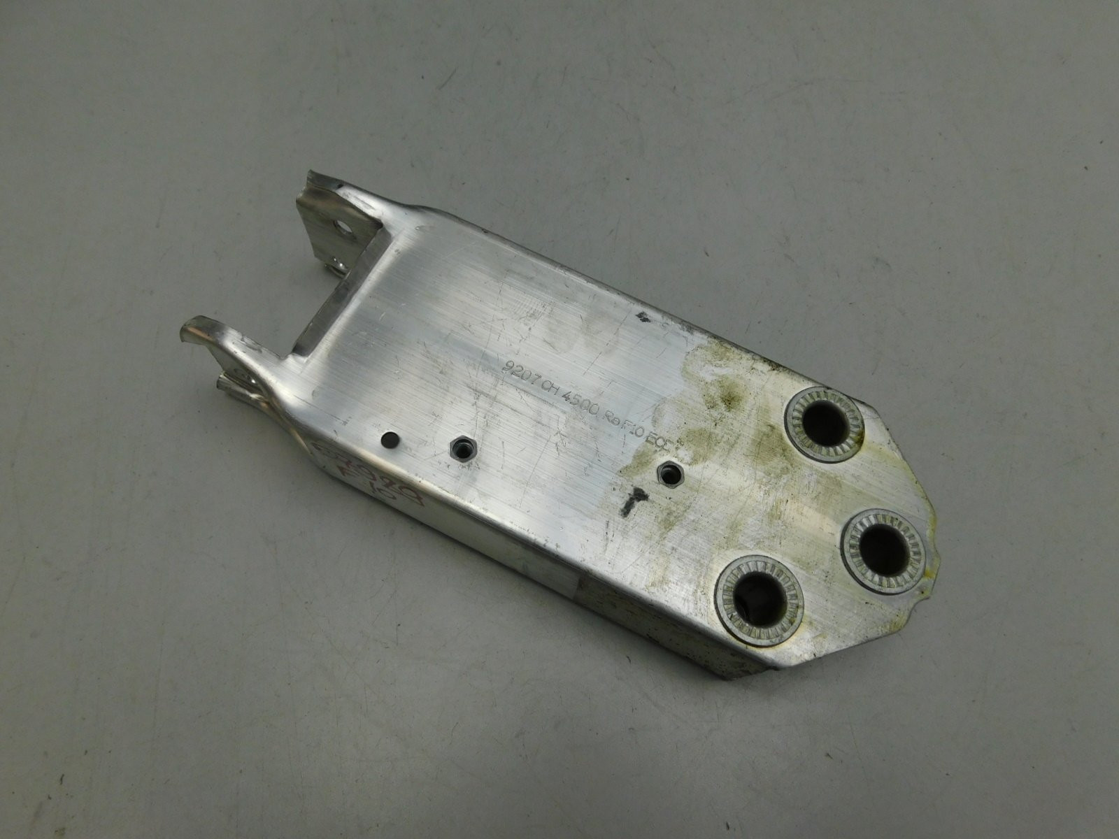 Кронштейн усилителя переднего ба BMW 5-серия F10/F11 2009>