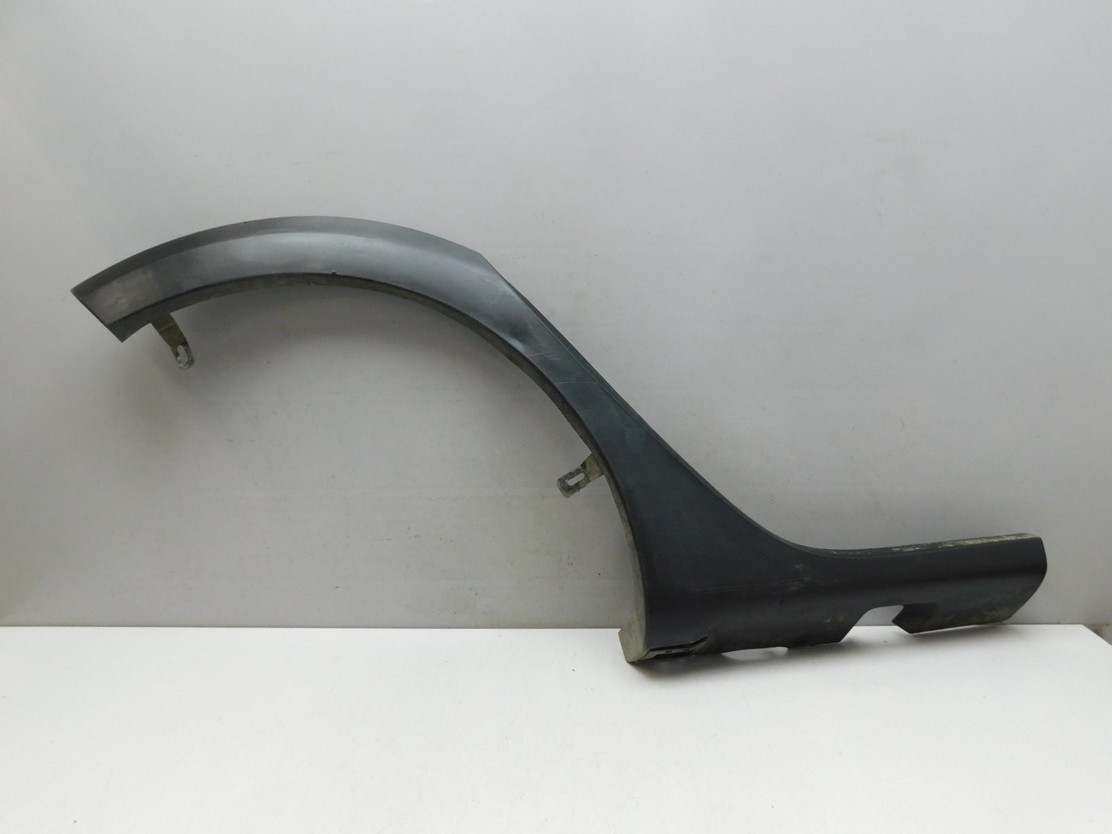 Накладка крыла заднего  правого Renault Sandero 2014>