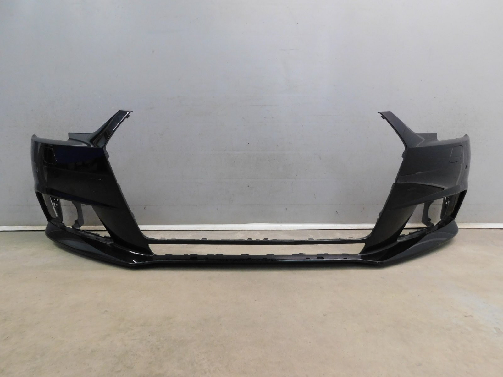 Бампер передний Audi A4 [B9] 2015>