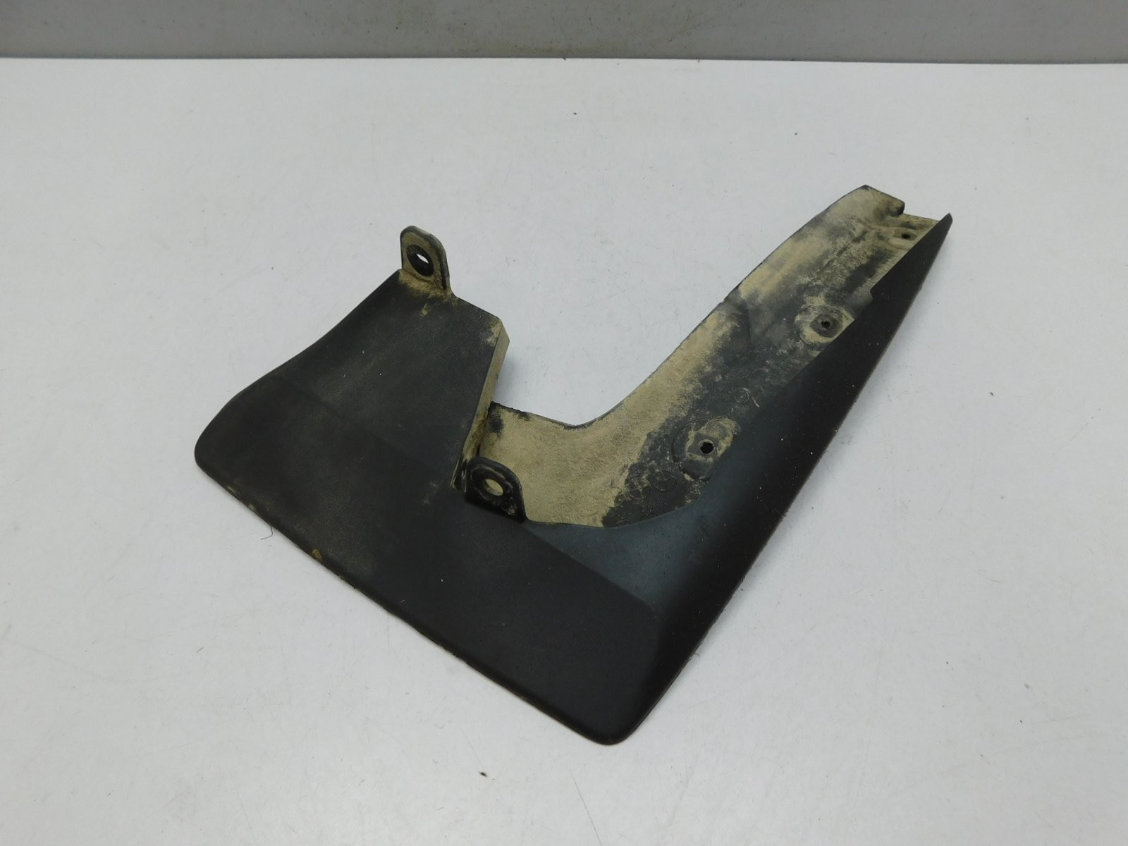 Брызговик задний правый Toyota RAV 4 2013-2019