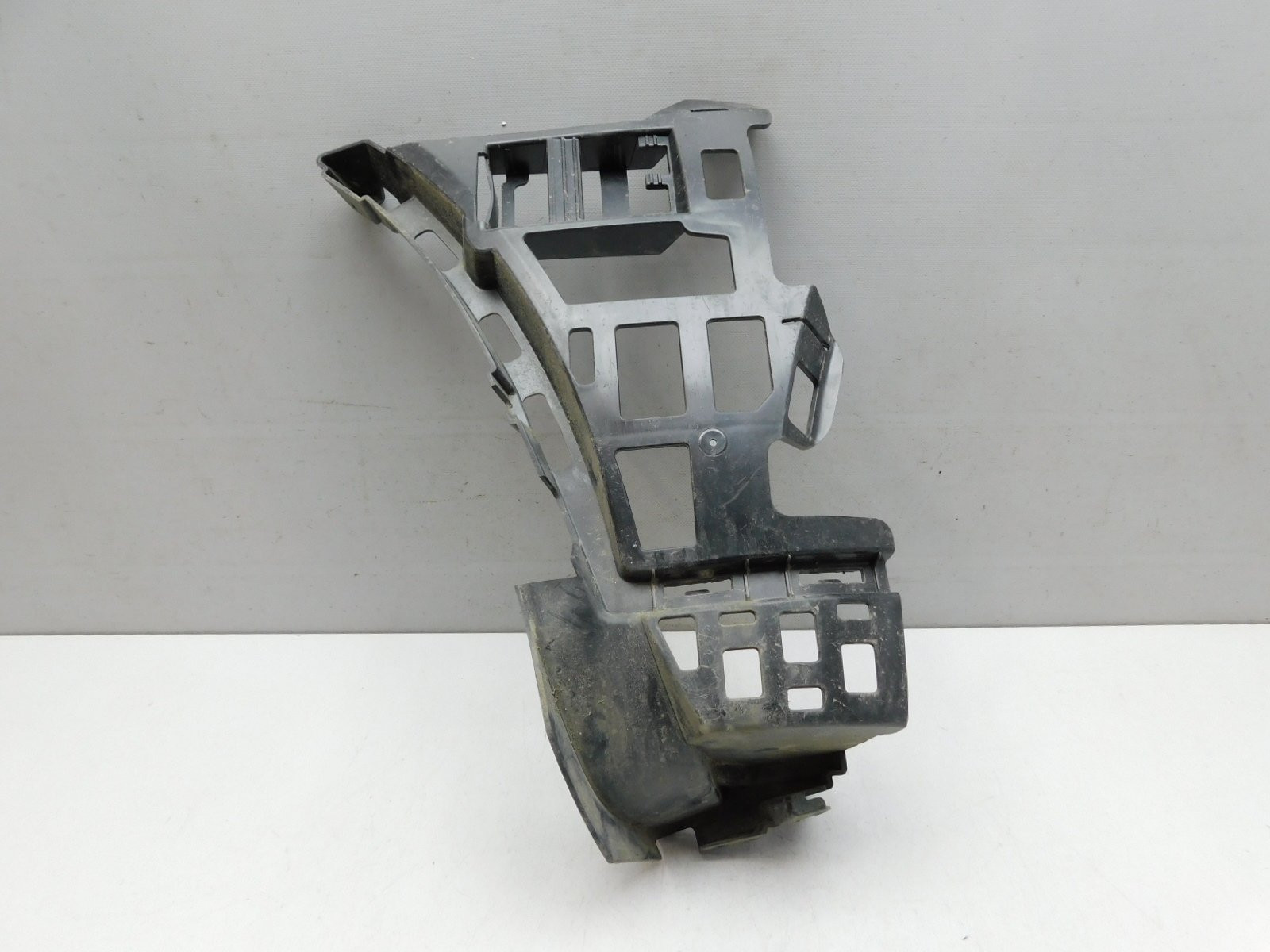 Кронштейн заднего бампера Mercedes-Benz GLA-Class X156 2014>