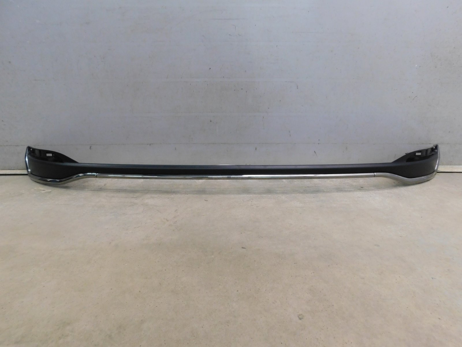 Накладка заднего бампера Lexus ES 2018>