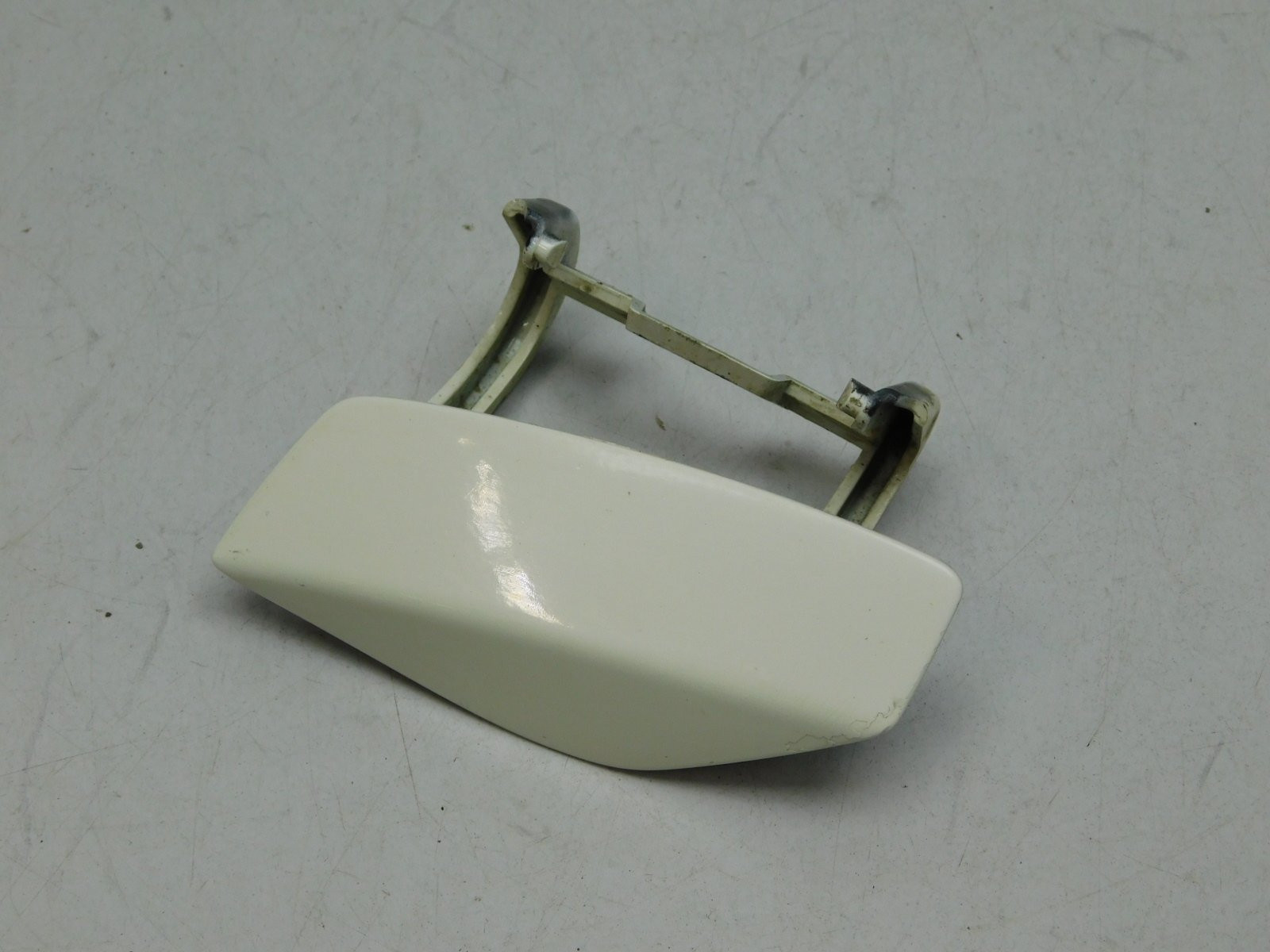 Крышка омывателя фары Mercedes-Benz CLA-Klasse C117 2013>