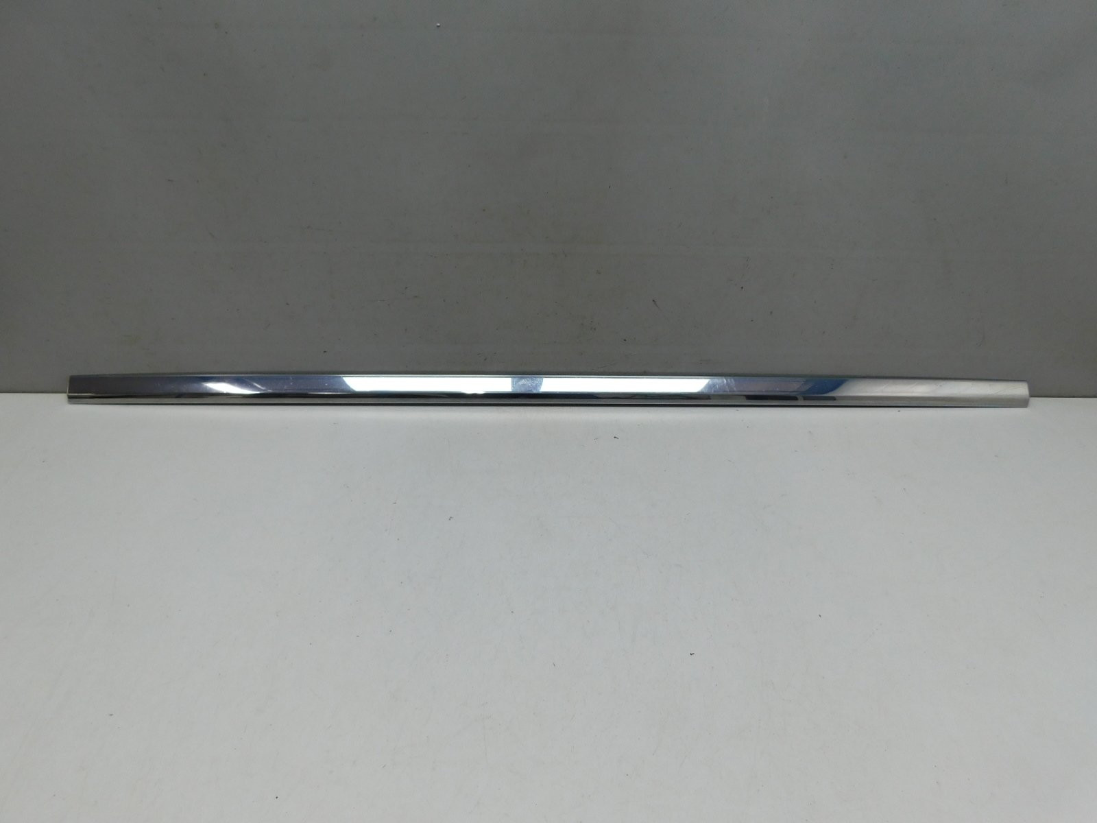 Молдинг двери сдвижной Volkswagen Transporter T5 2003-2015