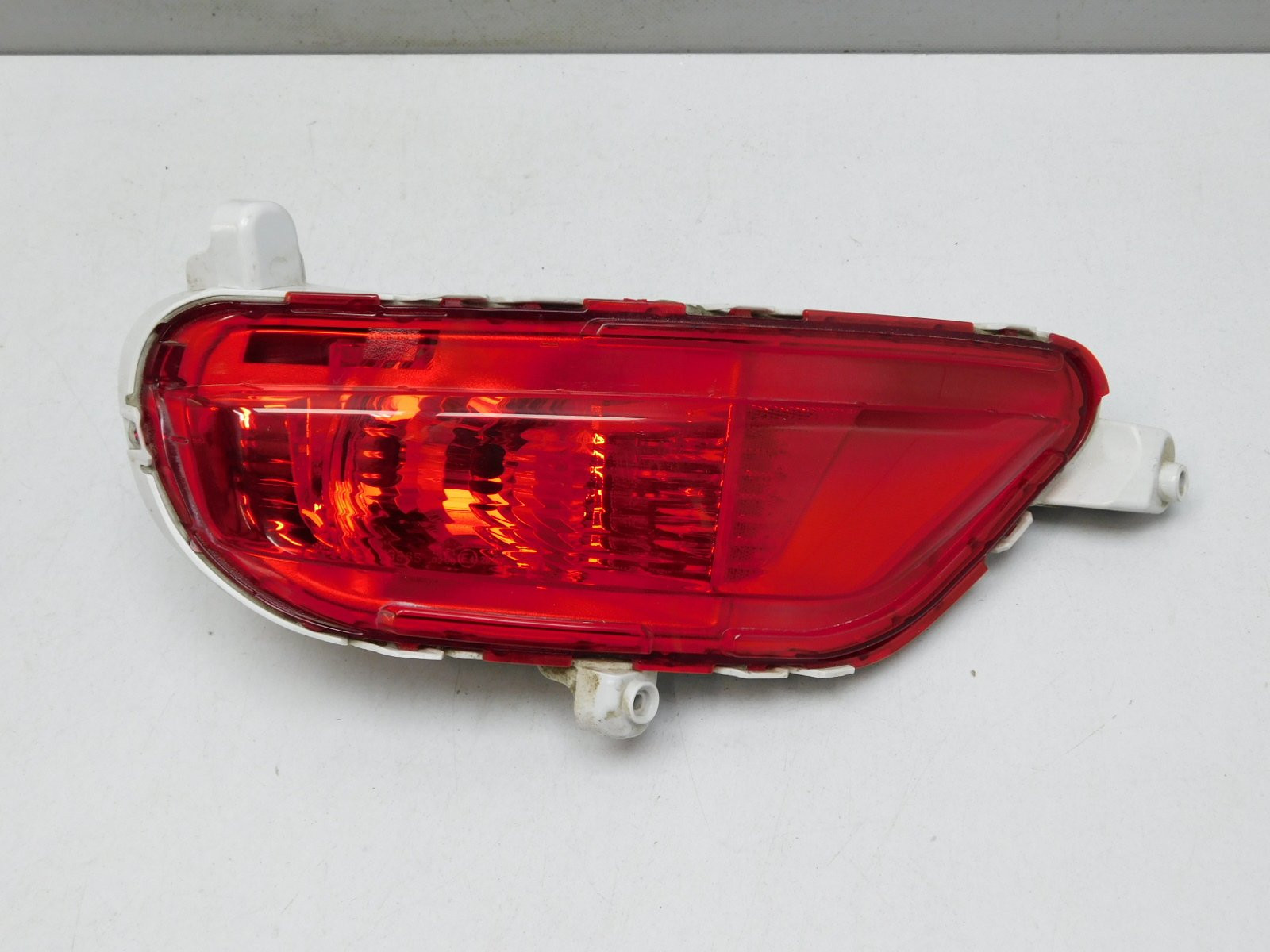 Фонарь задний в бампер левый Mazda CX 5 2017>