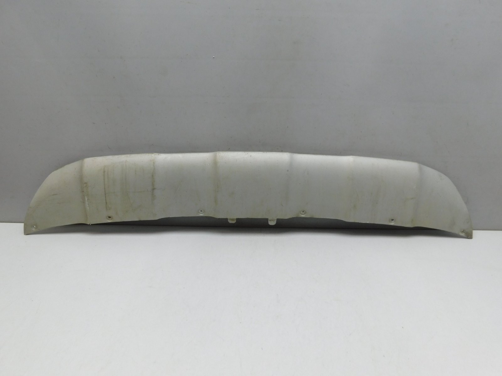 Накладка переднего бампера Volvo XC60 2008-2017