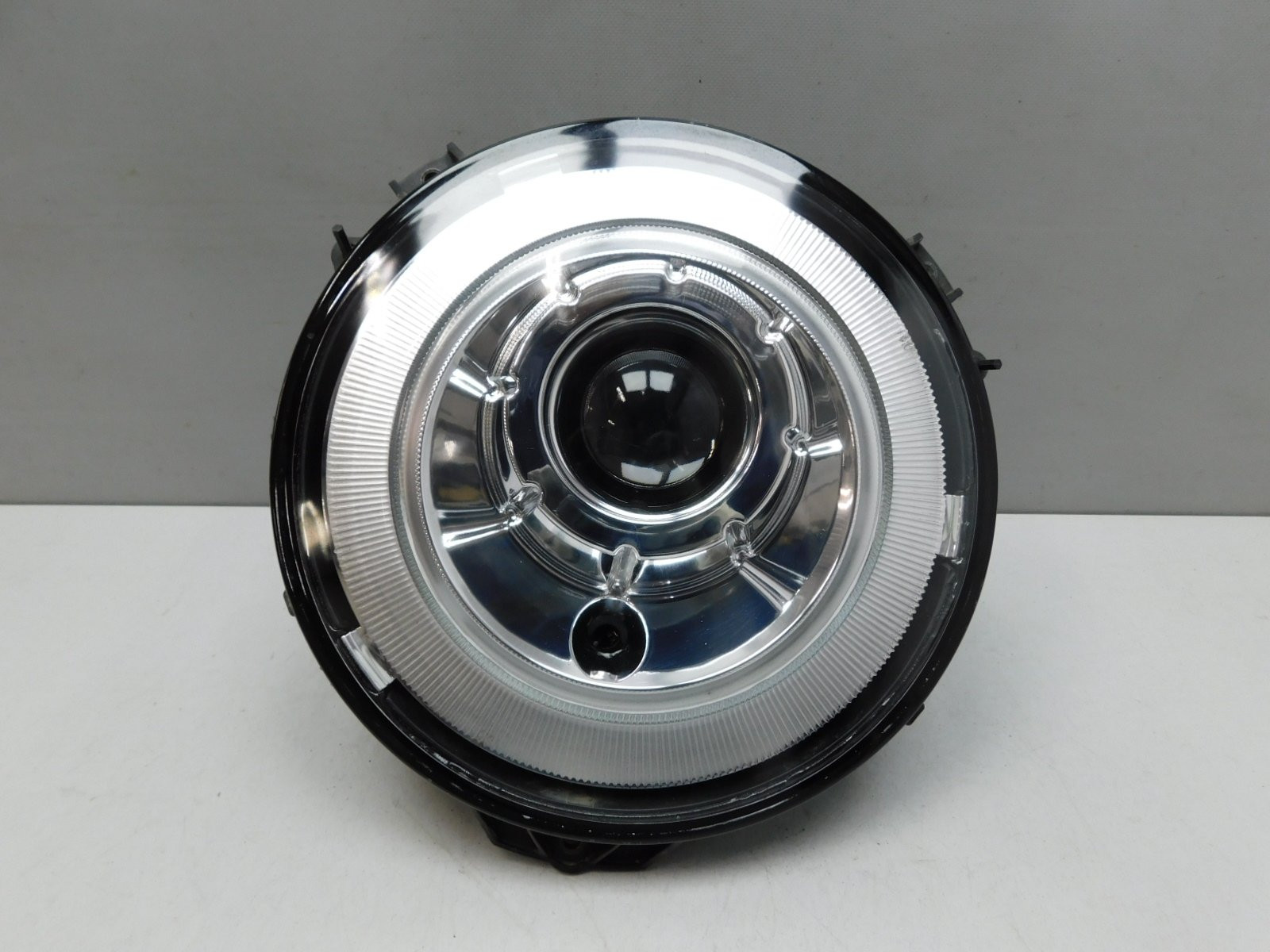 Фара левая Mercedes-Benz G-Klasse W463 1989>