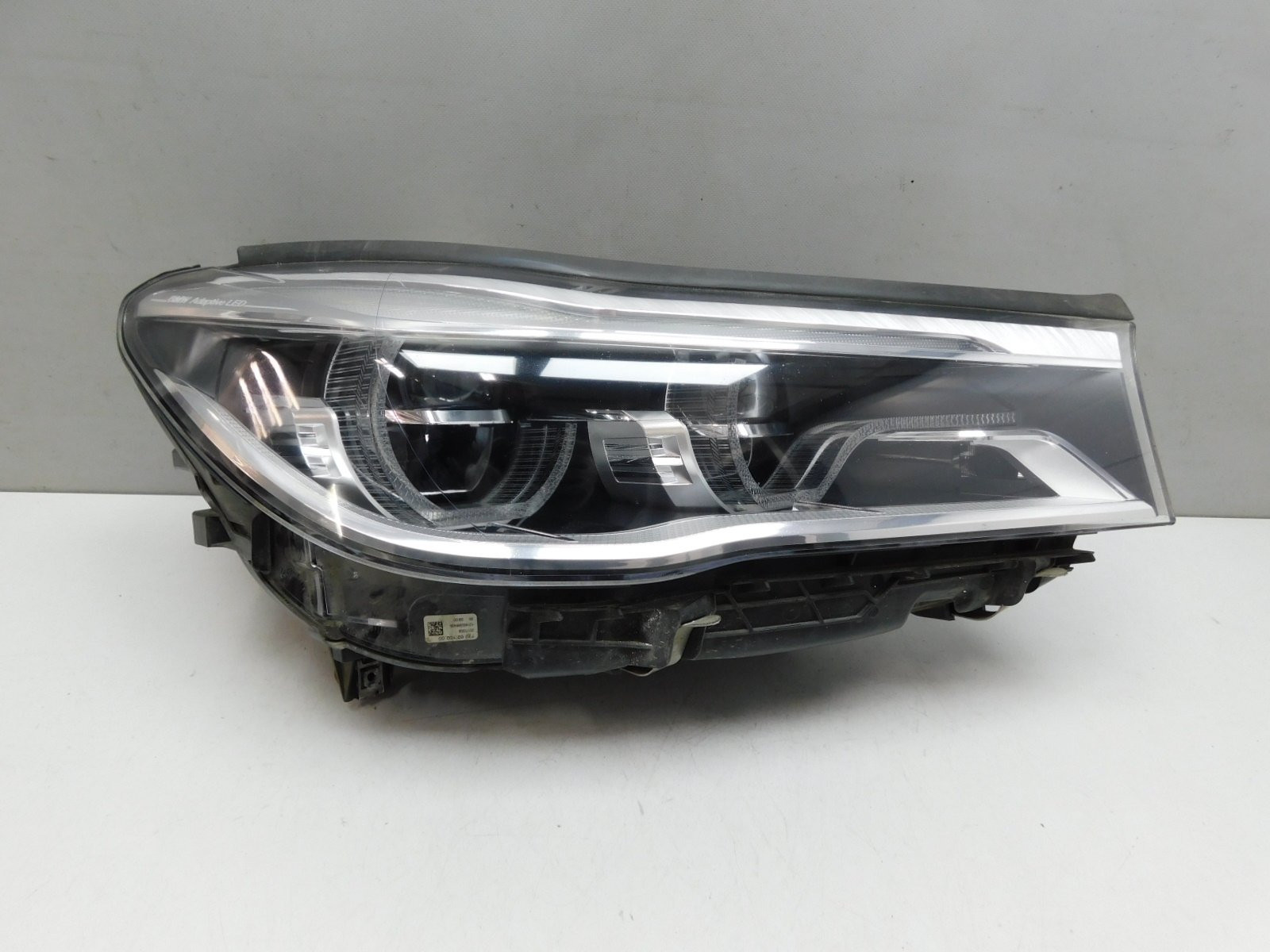Фара правая BMW 7-серия G11/G12 2014>