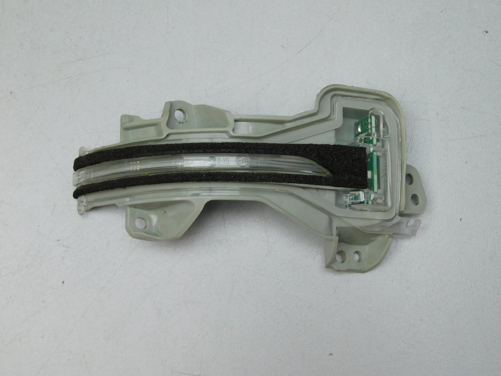 Повторитель указателя поворота Honda CR-V 2017>