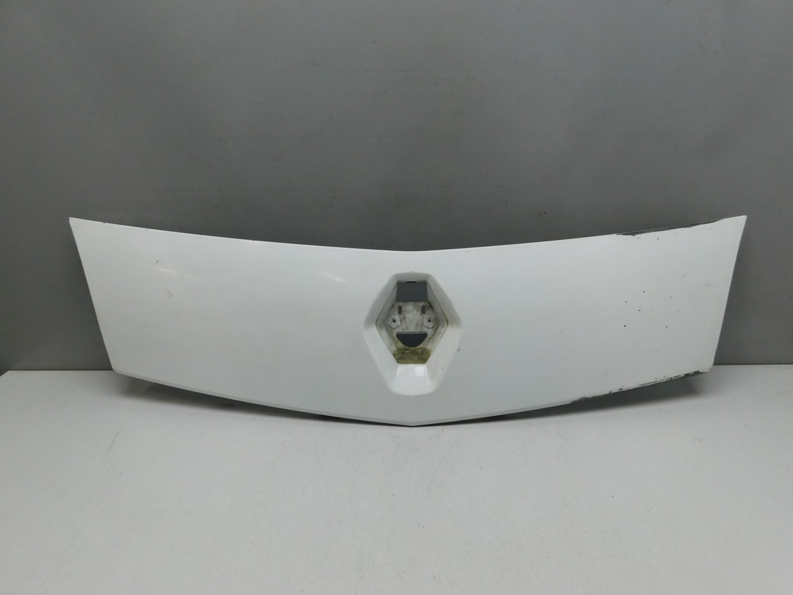 Накладка переднего бампера Renault Kangoo 2008>