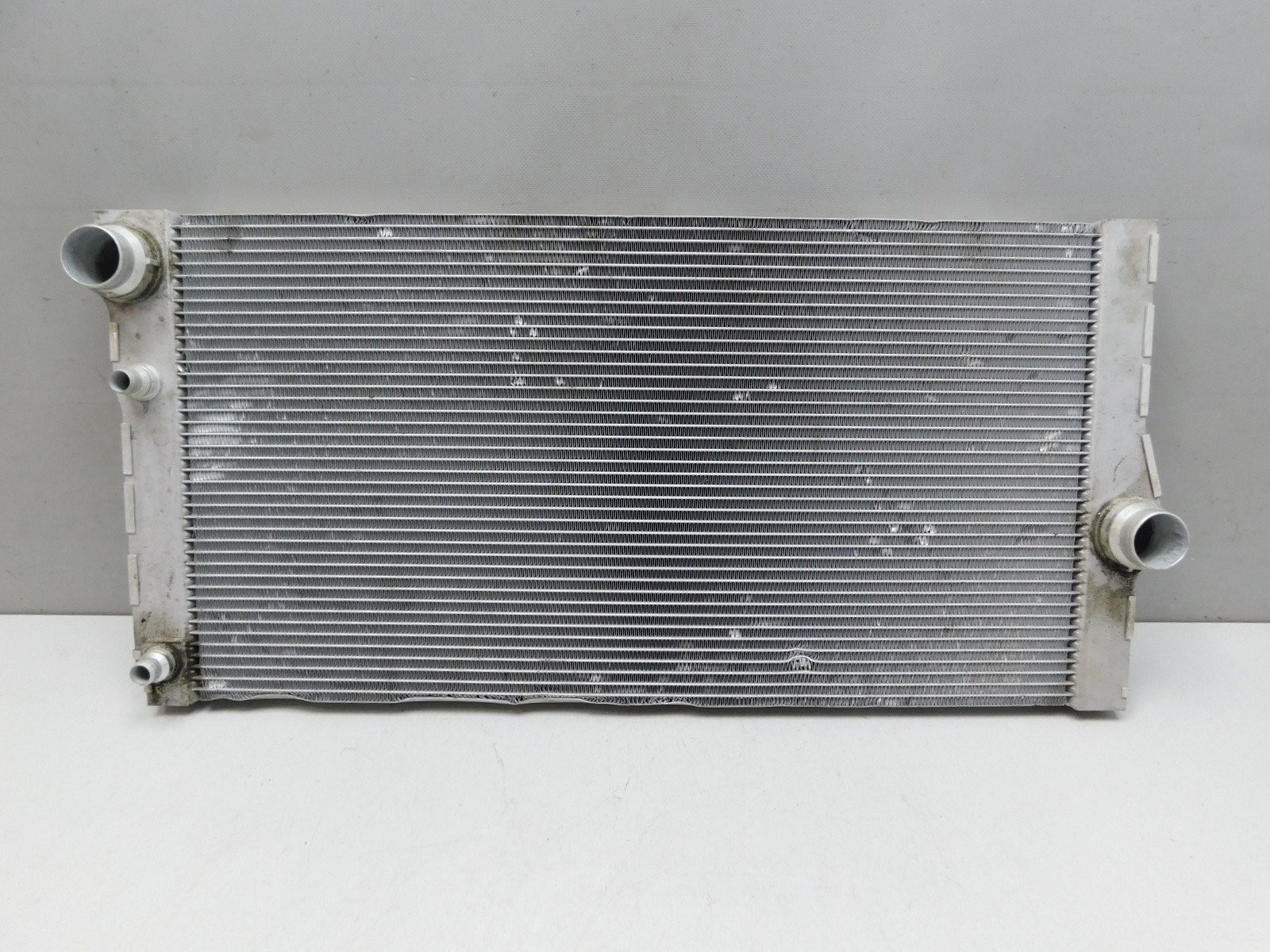 Радиатор охлаждения BMW 5-серия F10/F11 2009>